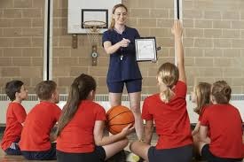 科罗拉多洛基队与王牌三垒手诺兰·阿里纳多签下巨约